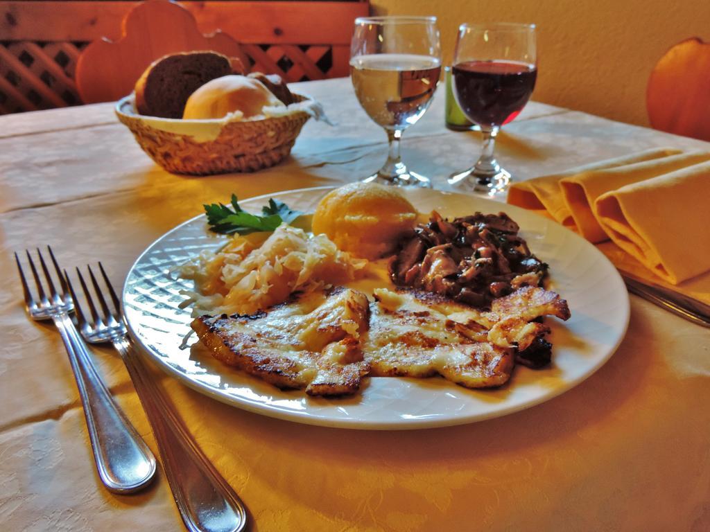 Albergo Ombrettola Falcade Buitenkant foto