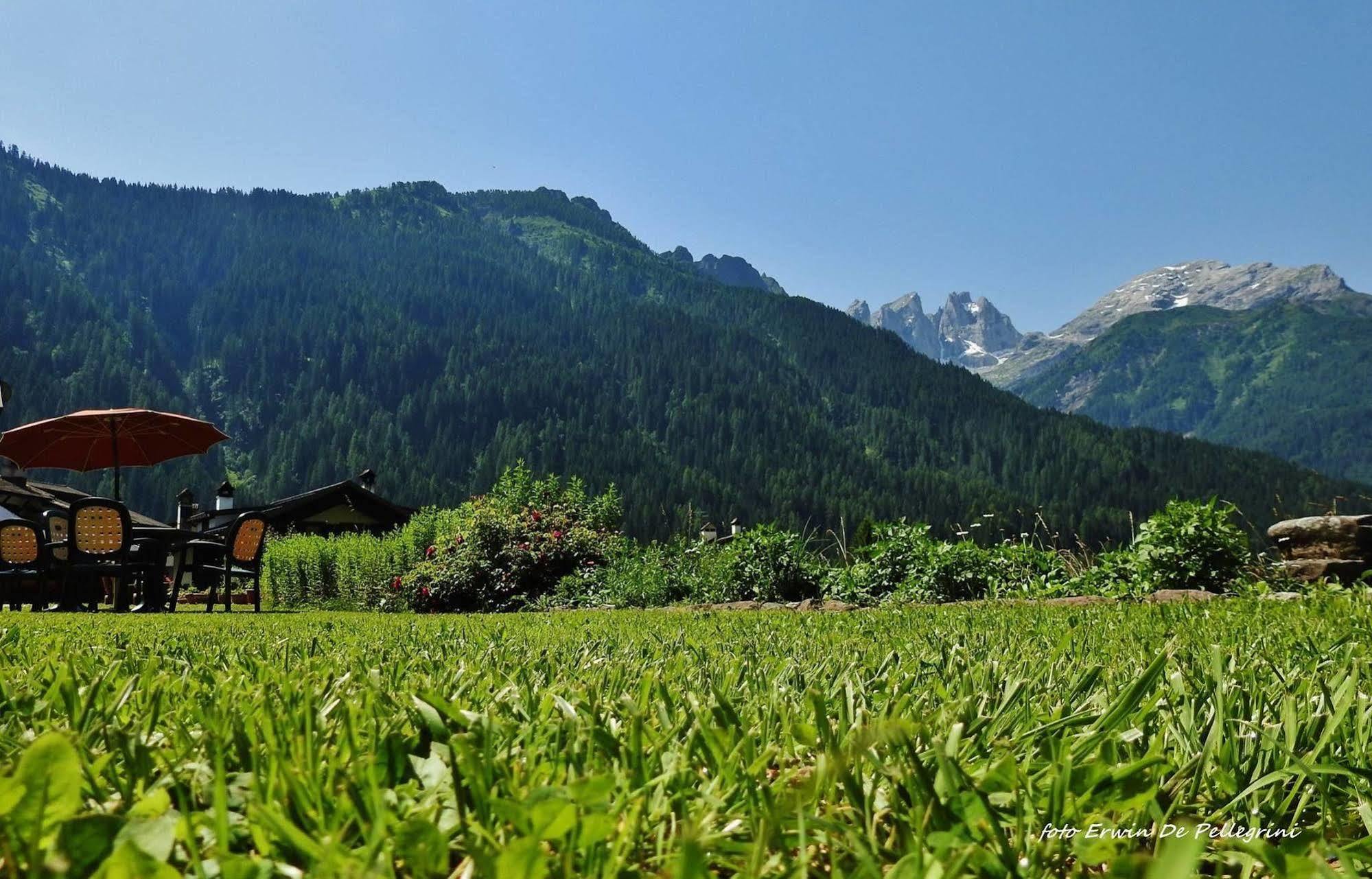 Albergo Ombrettola Falcade Buitenkant foto
